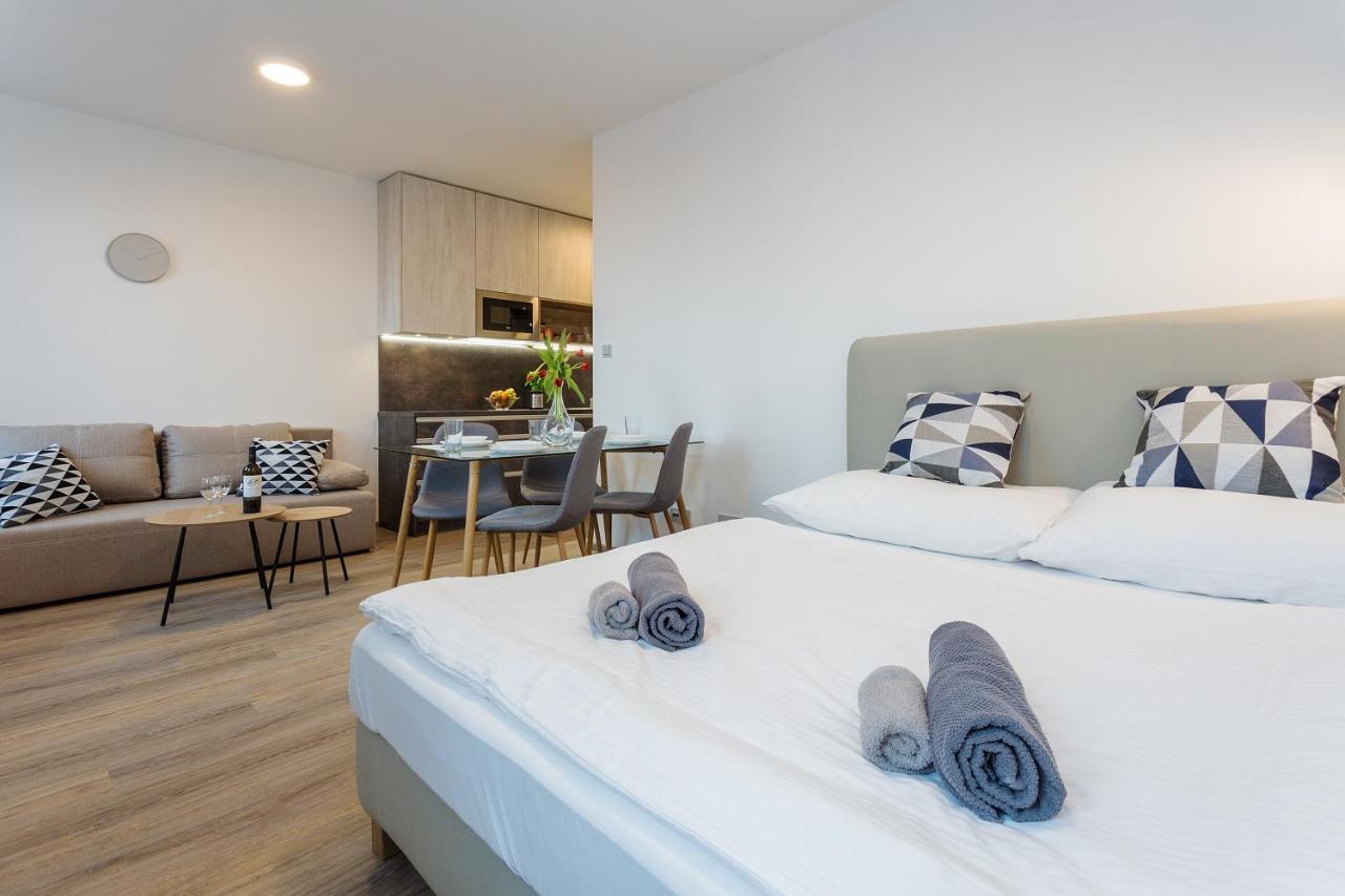 פראג Harfa Apartments מראה חיצוני תמונה