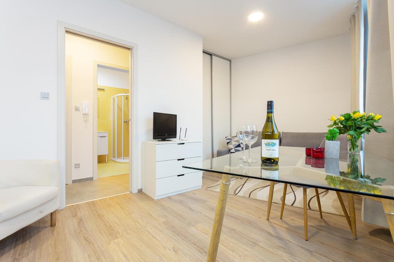 פראג Harfa Apartments מראה חיצוני תמונה