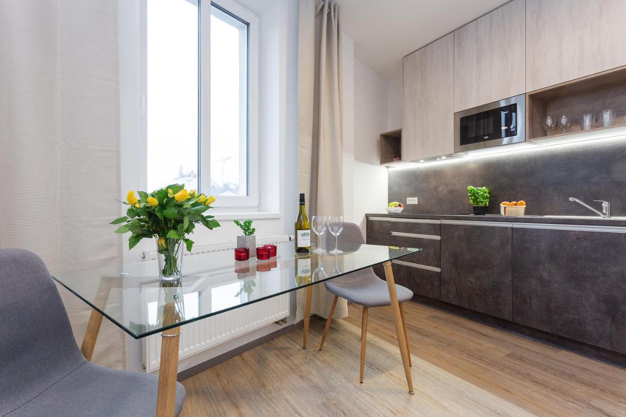 פראג Harfa Apartments מראה חיצוני תמונה